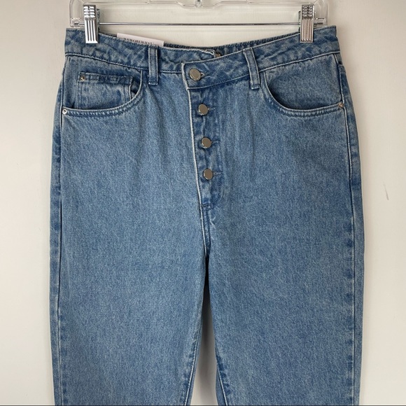 NWT WEWOREWHAT Crossover Button Fly Straight Leg Jeans Chain Sz 27 - Picture 5 of 12